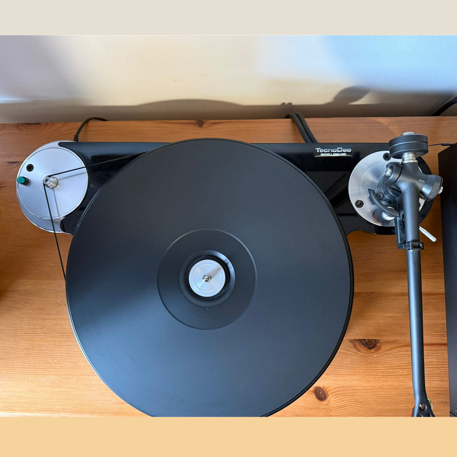 Michell TecnoDec Previously Owned Turntable